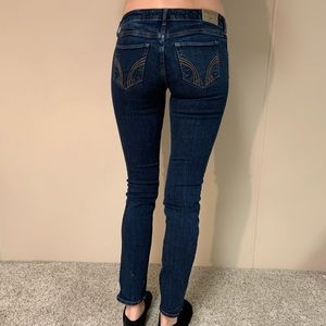 Hollister skinny jeans. Like new!